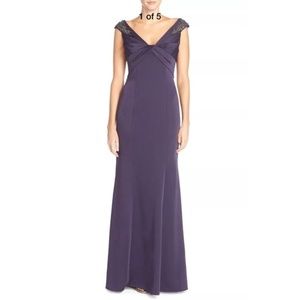 New Adrianna Papell slight off shoulder crepe gown